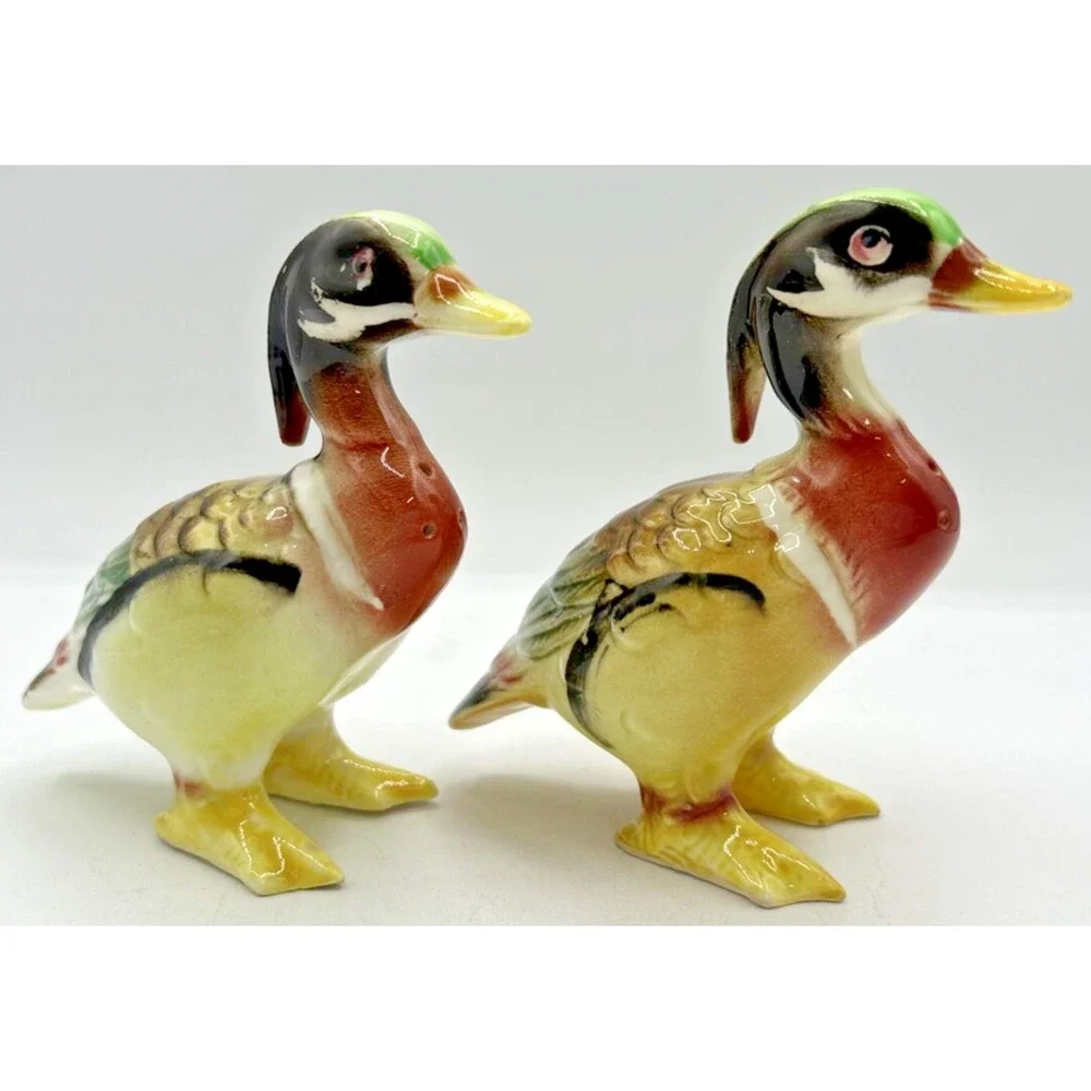 Vintage Retro Salt and Pepper Shakers Ceramic Ducks‎ U260/30